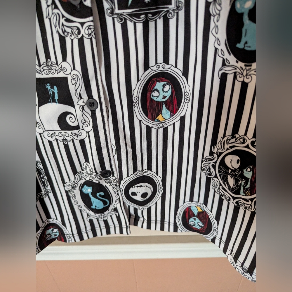 Women's Nightmare before Christmas Plus Size 3XL Sleepwear Top & Shorts - Picture 8 of 11